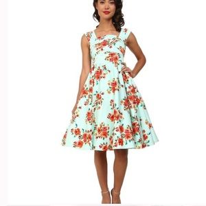 Stop Staring Alicia Estrada floral Swing Dress in Mint size small